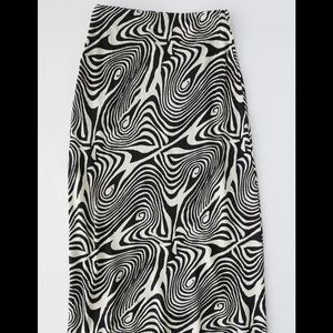 urban midi skirt